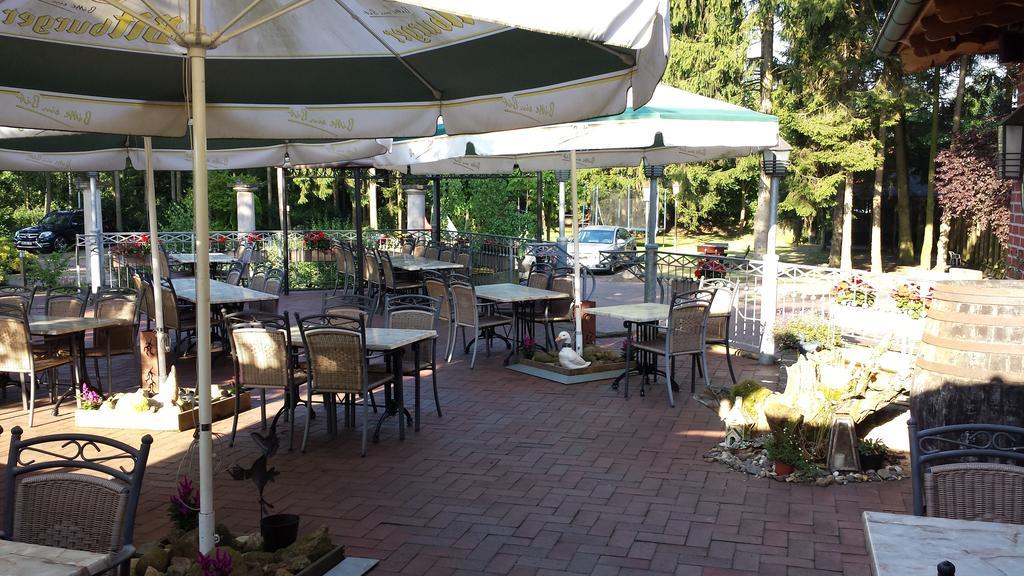 Hotel Restaurant Am Pfauenhof Quakenbrück Extérieur photo