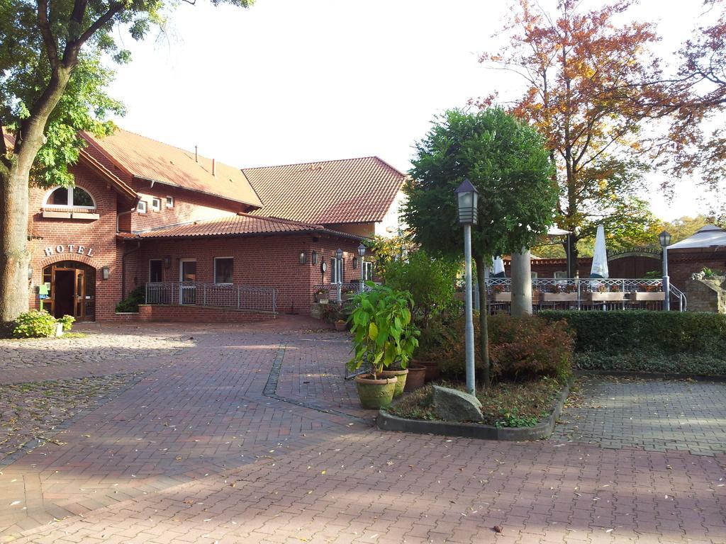 Hotel Restaurant Am Pfauenhof Quakenbrück Extérieur photo
